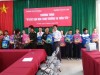 Trao quà tặng các bạn học sinh của đảo Trường Sa thân yêu!